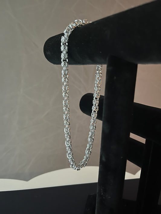 Plain Byzantine Choker