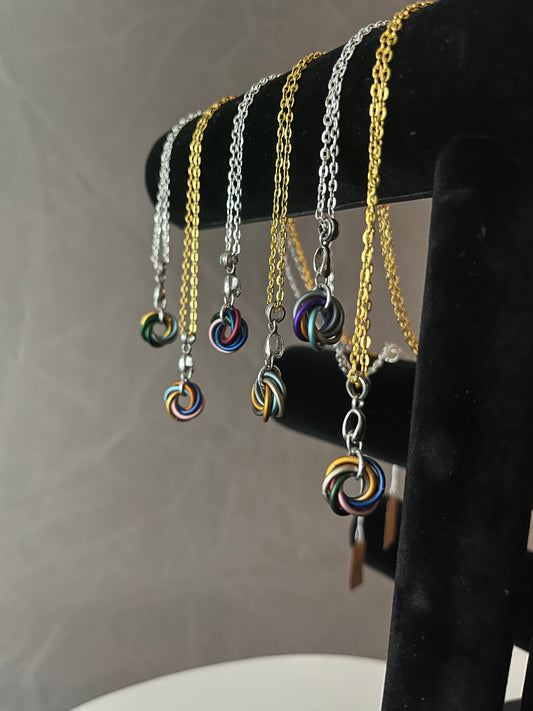 Rose Weave Necklace